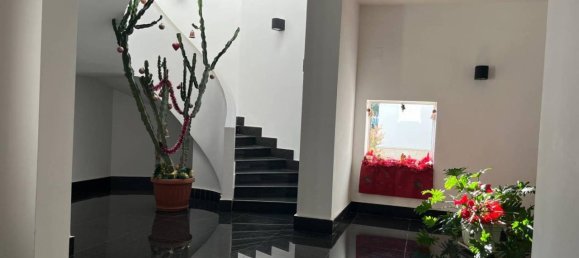 Villa de 6 divisões em Caserta, Italy N.º 33732 45