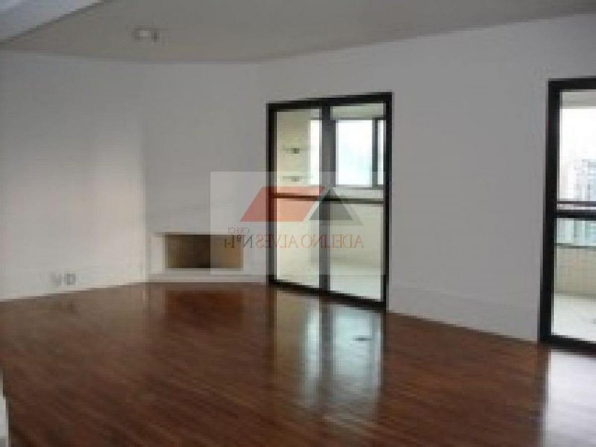 4 bedrooms Apartment in Sao Paulo, Brazil No. 584847