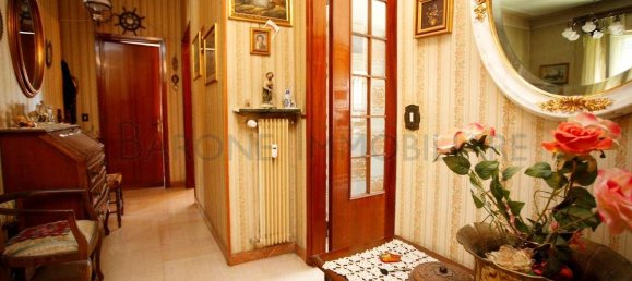 4 rooms Apartment in Carrara, Italy No. 112584 6