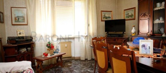 4 rooms Apartment in Carrara, Italy No. 112584 2