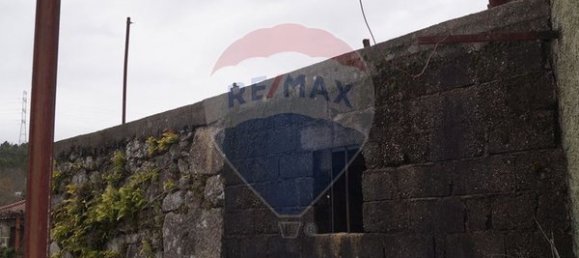 2 bedrooms House in Viseu, Portugal No. 24732 6