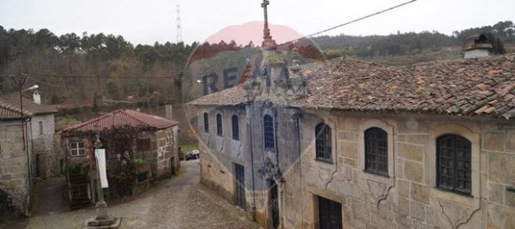 2 bedrooms House in Viseu, Portugal No. 24732 10