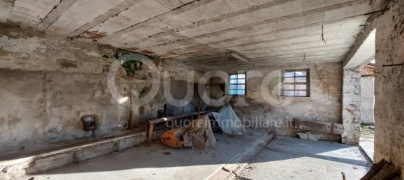 Casa de 10 habitaciónes en Udine, Italy No. 37528 24