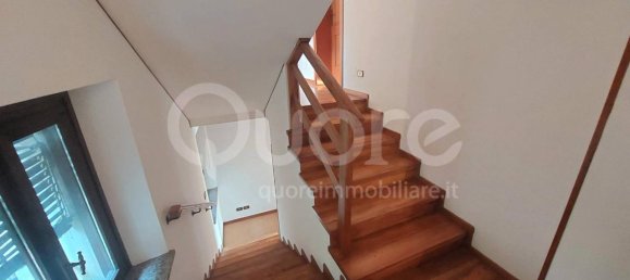 Casa de 10 habitaciónes en Udine, Italy No. 37528 6