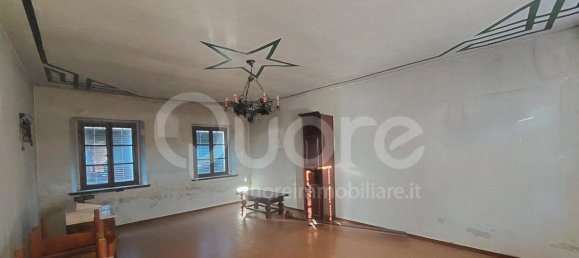 Casa de 10 habitaciónes en Udine, Italy No. 37528 16