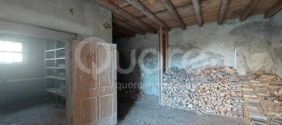 Casa de 10 habitaciónes en Udine, Italy No. 37528 23