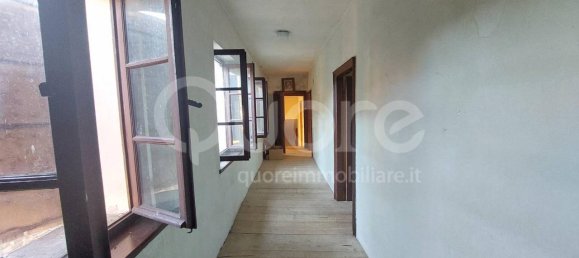 Casa de 10 habitaciónes en Udine, Italy No. 37528 21