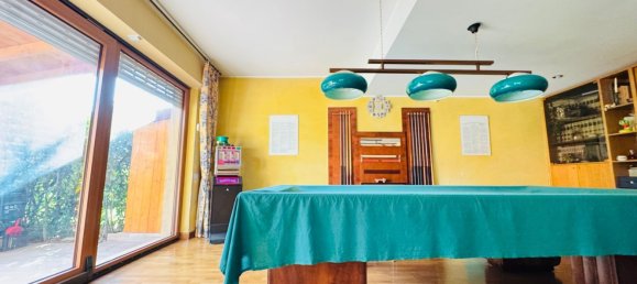 16 rooms House in Pescara, Italy No. 20532 8