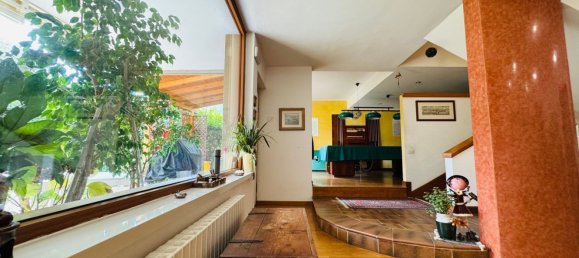 16 rooms House in Pescara, Italy No. 20532 27