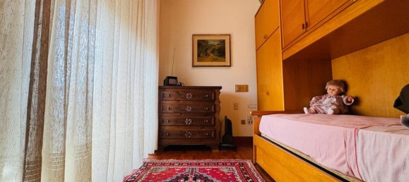 16 rooms House in Pescara, Italy No. 20532 18