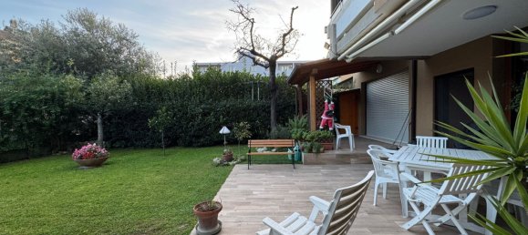 16 rooms House in Pescara, Italy No. 20532 31