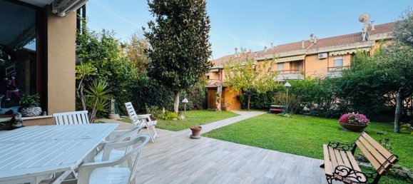 16 rooms House in Pescara, Italy No. 20532 7