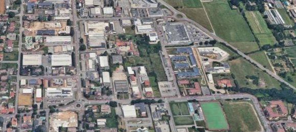 Здание с 1 комнатой в Чернуско суль Навильо, Италия № 288946 4