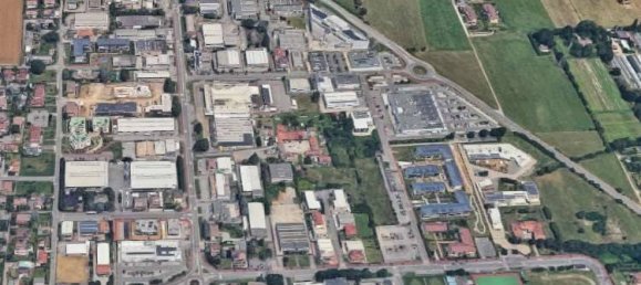 Здание с 1 комнатой в Чернуско суль Навильо, Италия № 288946 2