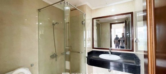 3 bedrooms Villa in Long Bien, Vietnam No. 694 11