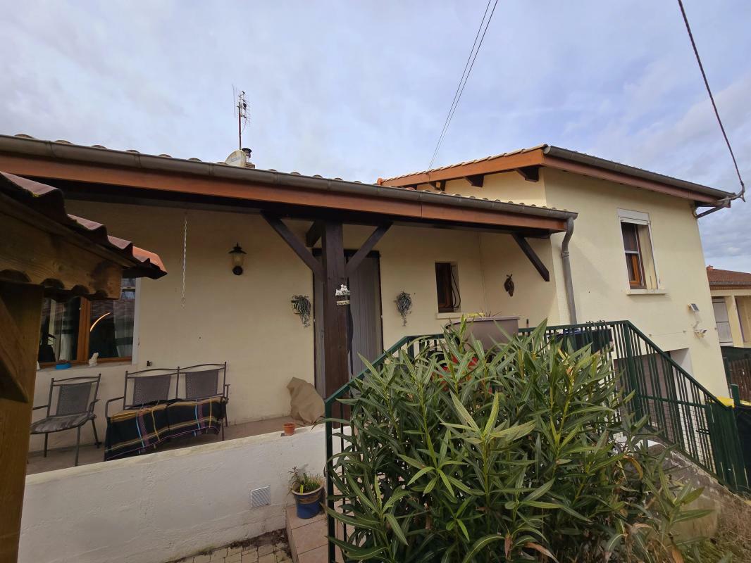 2 bedrooms House in Saint-Pardoux-Isaac, France No. 100616