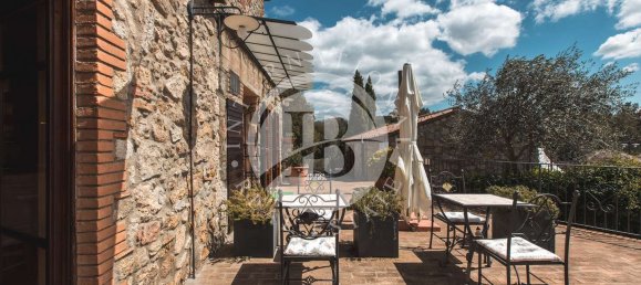 Imóvel comercial T12 em Roccastrada, Italy N.º 62355 11