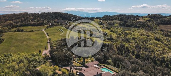 Imóvel comercial T12 em Roccastrada, Italy N.º 62355 2