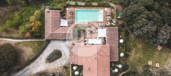 Imóvel comercial T12 em Roccastrada, Italy N.º 62355 3