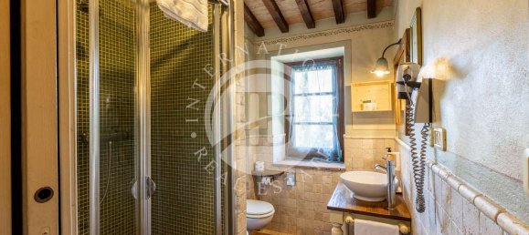 Imóvel comercial T12 em Roccastrada, Italy N.º 62355 28