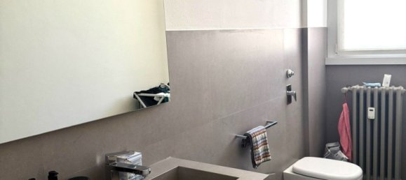 Apartamento T2 em Monza, Italy N.º 378451 11