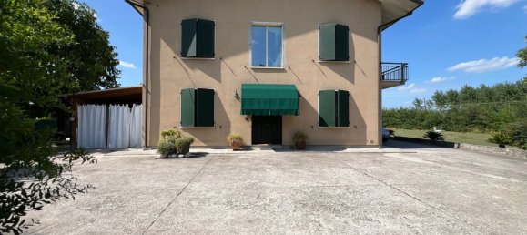 Дом с 7 комнатами в Гуальтьери, Италия № 289754 6