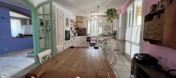 Дом с 7 комнатами в Гуальтьери, Италия № 289754 17