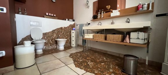 Дом с 7 комнатами в Гуальтьери, Италия № 289754 14