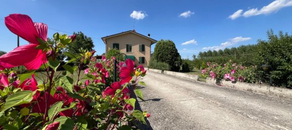 Дом с 7 комнатами в Гуальтьери, Италия № 289754 4