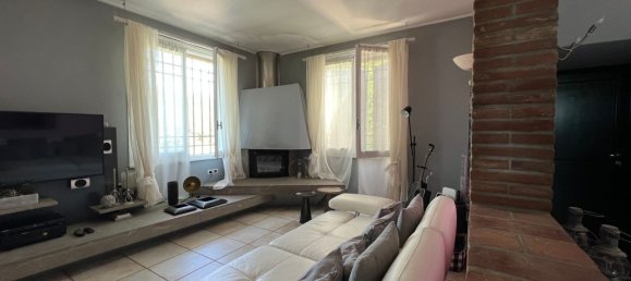 Дом с 7 комнатами в Гуальтьери, Италия № 289754 9