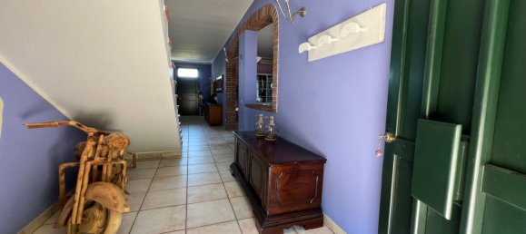 Дом с 7 комнатами в Гуальтьери, Италия № 289754 8