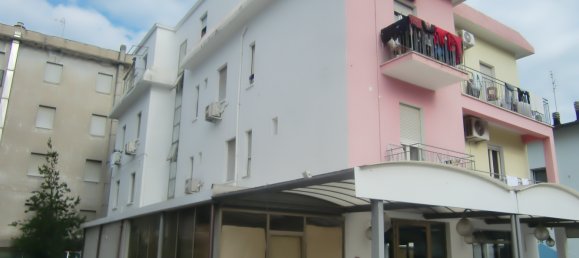 950m² Hotel in Rimini, Italy No. 62757 10