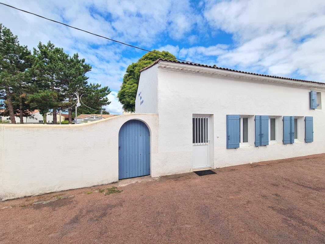 3 bedrooms Duplex in Saint-Palais-sur-Mer, France No. 300957