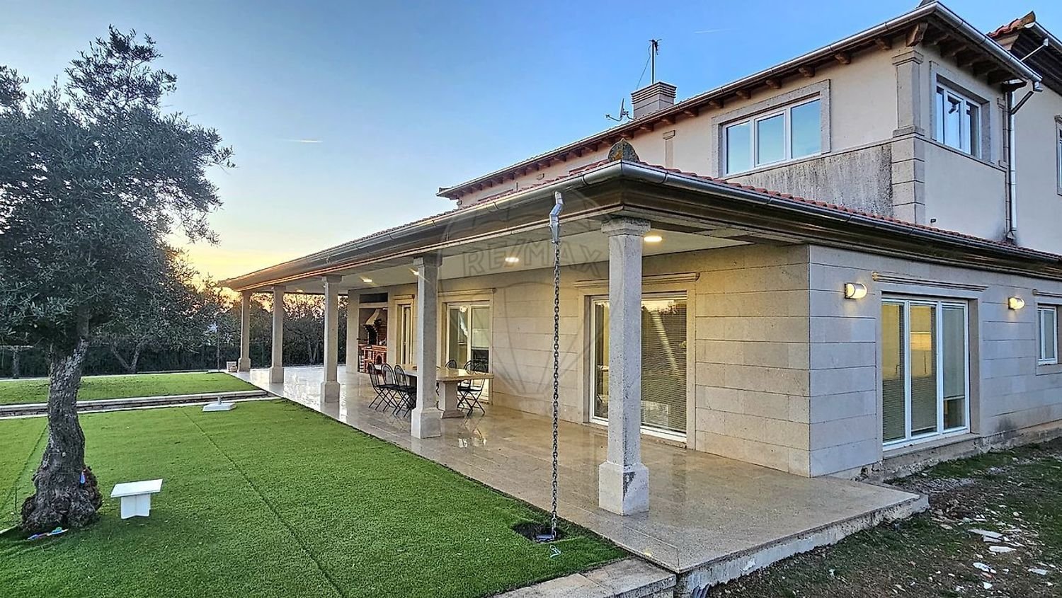 5 غرف نوم منزل في Azinhoso, Portugal رقم 39629