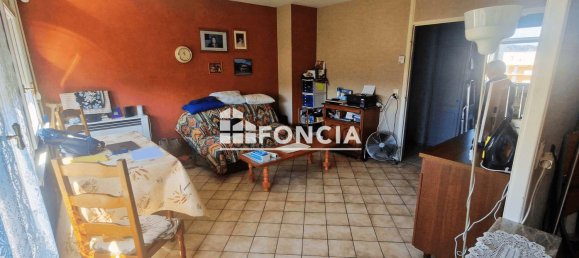 2 bedrooms Apartment in Saint-Aubin-les-Elbeuf, France No. 297287 2