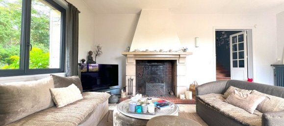 7 bedrooms House in Vernon, France No. 358868 11