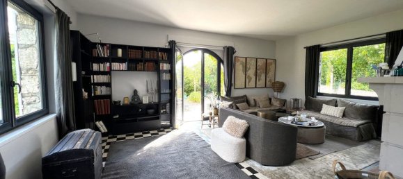 7 bedrooms House in Vernon, France No. 358868 8