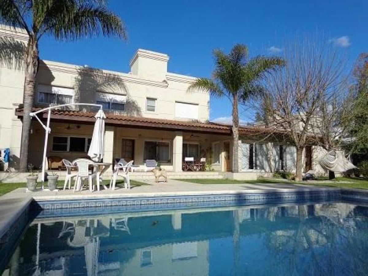 5 bedrooms House in Pilar, Argentina No. 3898