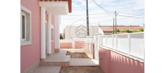 3 bedrooms House in Almada, Portugal No. 141911 39