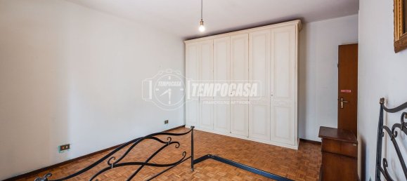 3 bedrooms Apartment in Fontevivo, Italy No. 340486 12