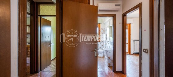 3 bedrooms Apartment in Fontevivo, Italy No. 340486 17