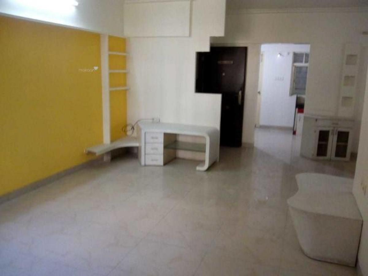 2 bedrooms House in Pune, India No. 54437