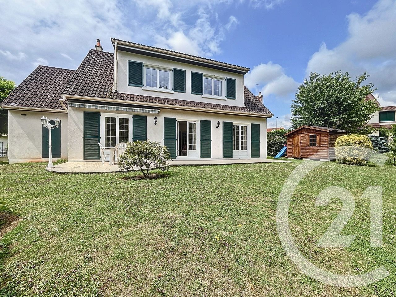 3 chambres Maison à Pontault-Combault, France No. 279800