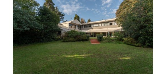 5 bedrooms Villa in Lisbon, Portugal No. 110593 8