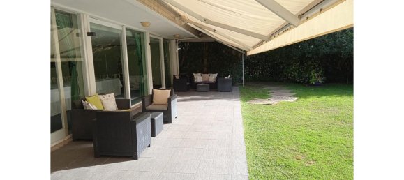 5 bedrooms Villa in Lisbon, Portugal No. 110593 7