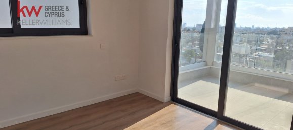 Квартира с 2 спальнями в Ларнака, Кипр № 26732 2