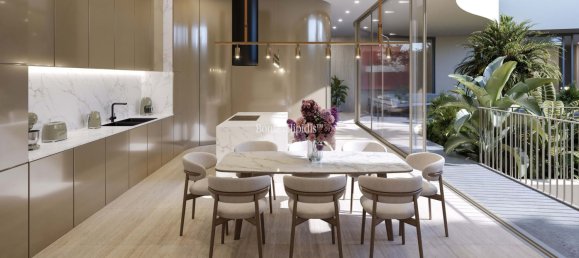 5 bedrooms Villa in Lisbon, Portugal No. 125105 8