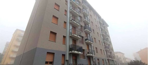 2 bedrooms Apartment in Garbagnate Milanese, Italy No. 373958 6