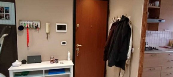 2 bedrooms Apartment in Garbagnate Milanese, Italy No. 373958 3