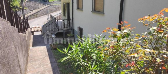 3 bedrooms Villa in Locatello, Italy No. 264526 13
